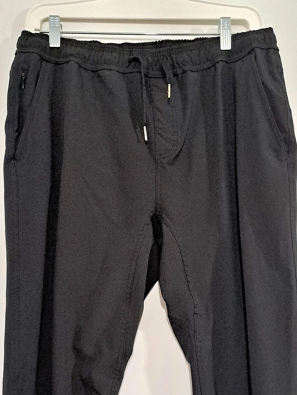 10 Black Jogger Pants Size Large Like New